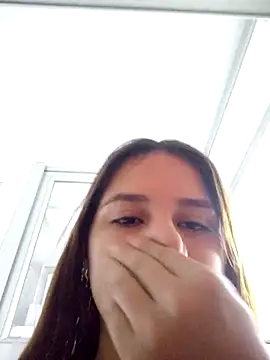 Snapshot of AnthonelaDuque chatting on 03-11-25, 11:55 AnthonelaDuque online show from 03-11-25, 11:55