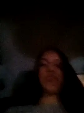 Snapshot of AnthonelaDuque chatting on 03-18-25, 01:10 AnthonelaDuque online show from 03-18-25, 01:10