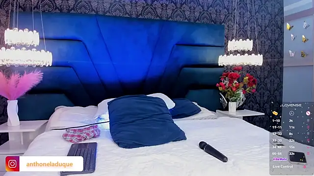 Snapshot of AnthonelaDuque chatting on 03-11-26, 01:55 AnthonelaDuque online show from 03-11-26, 01:55