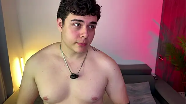 Snapshot of odin_blake chatting on 10-22-25, 02:45 odin blake online show from 10-22-25, 02:45