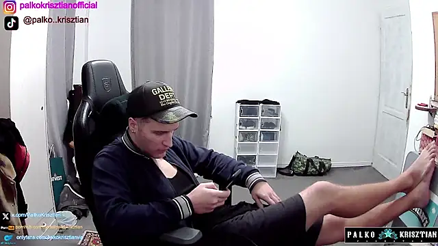 PKrisztian online show from 12-19-25, 11:28