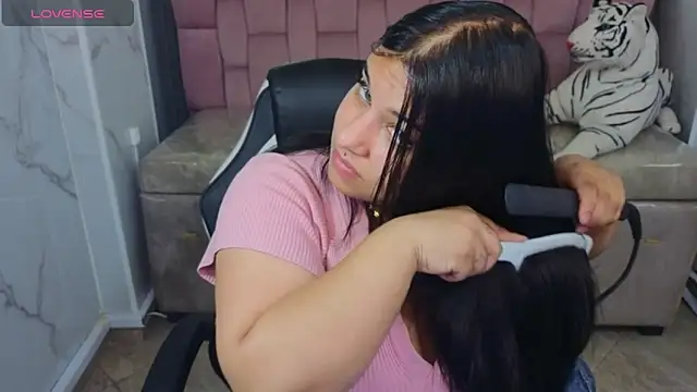 skeler lovd b  online show from 12-16-25, 12:54