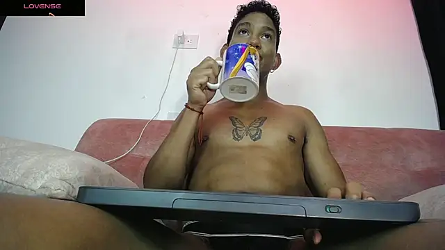 Snapshot of Palo_santo chatting on 03-07-26, 07:49 Palo santo online show from 03-07-26, 07:49