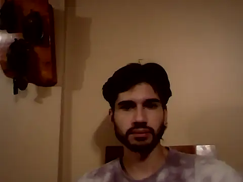 Snapshot of nachocum1 chatting on 01-14-26, 01:33 nachocum1 online show from 01-14-26, 01:33