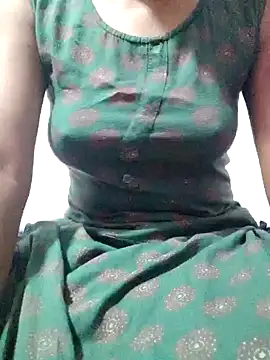 rituporna2004 online show from 01-16-25, 03:56