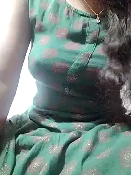 rituporna2004 online show from 01-28-25, 03:04