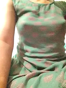 rituporna2004 online show from 01-10-26, 02:35