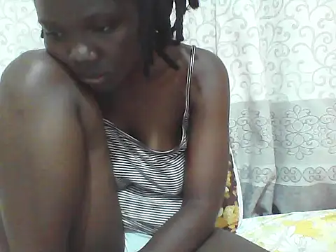 Snapshot of Ebony_Sweetcandy chatting on 06-01-26, 11:17 Ebony Sweetcandy online show from 06-01-26, 11:17
