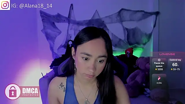 Snapshot of Alana_Pherson chatting on 10-22-25, 07:08 Alana Pherson online show from 10-22-25, 07:08