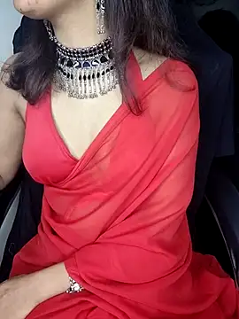 Snapshot of Leeeezzzz_roy chatting on 02-19-25, 08:52 Leeeezzzz roy online show from 02-19-25, 08:52