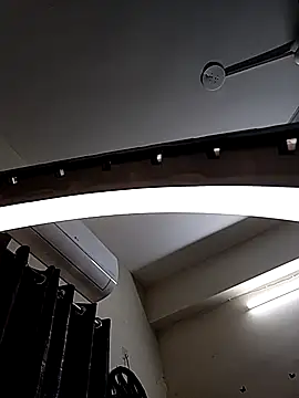 Snapshot of Leeeezzzz_roy chatting on 10-30-25, 05:53 Leeeezzzz roy online show from 10-30-25, 05:53