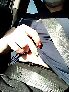 Snapshot of Stumpy_Governor chatting on 03-12-25, 02:09 Stumpy Governor online show from 03-12-25, 02:09