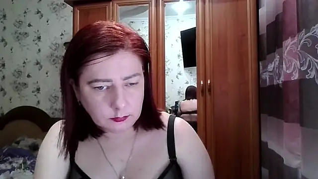 SophieNightAh online show from 02-04-26, 03:29