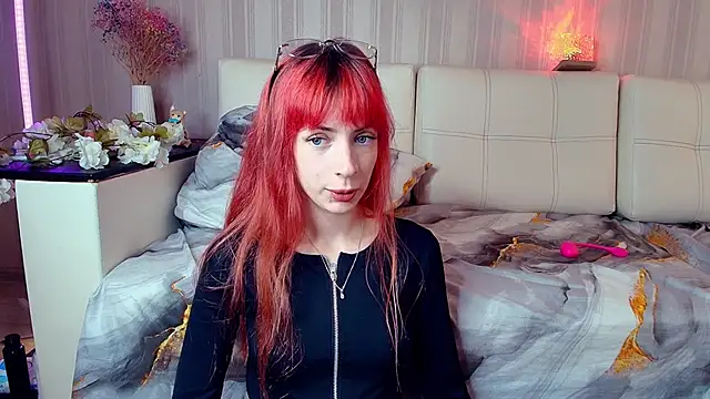 Snapshot of Meowroslava chatting on 10-07-25, 11:29 Meowroslava online show from 10-07-25, 11:29