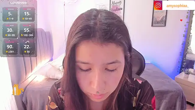 Amy joones online show from 01-09-25, 01:35