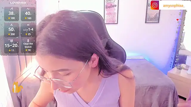 Amy joones online show from 01-10-25, 04:30