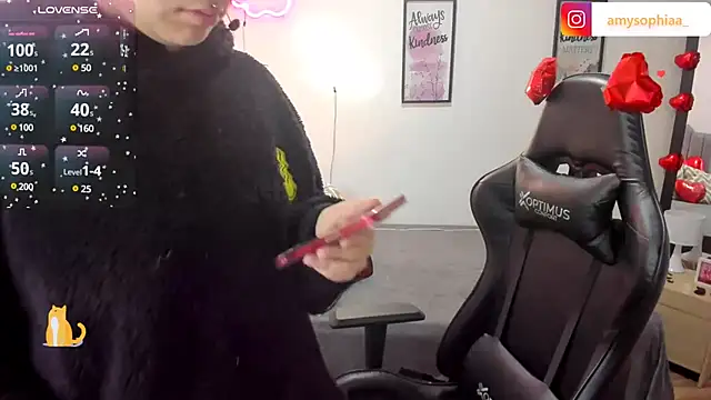 Amy joones online show from 02-12-25, 01:16