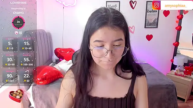 Amy joones online show from 02-17-25, 04:26