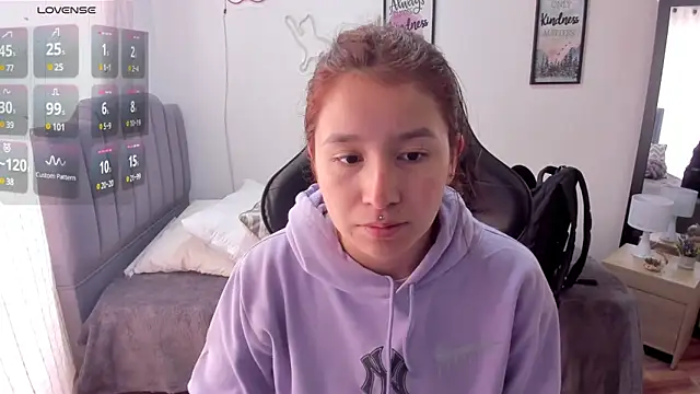 Amy joones online show from 03-04-25, 01:28