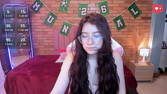 Amy joones online show from 06-23-26, 11:41
