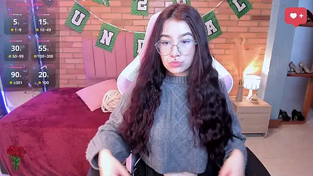 Amy joones online show from 06-24-26, 11:42