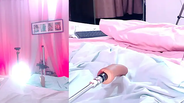 Snapshot of Rubidaniells chatting on 12-22-24, 07:00 Rubidaniells online show from 12-22-24, 07:00