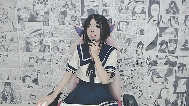 Snapshot of Miahparker chatting on 10-24-25, 04:09 Miahparker online show from 10-24-25, 04:09