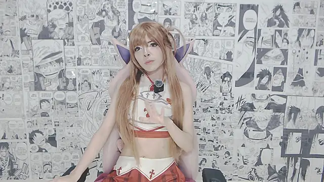 Snapshot of Miahparker chatting on 10-26-25, 06:30 Miahparker online show from 10-26-25, 06:30