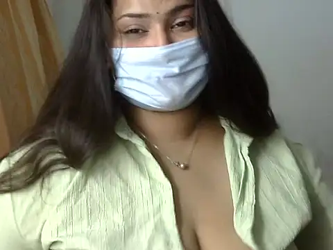 cutelady65 online show from 05-17-26, 01:29