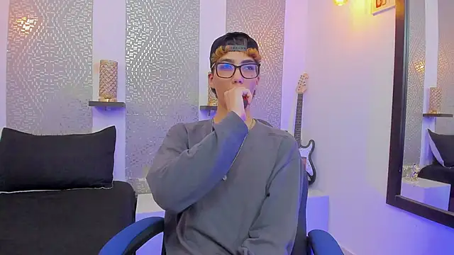 Nikolay Gregori online show from 01-03-25, 07:06