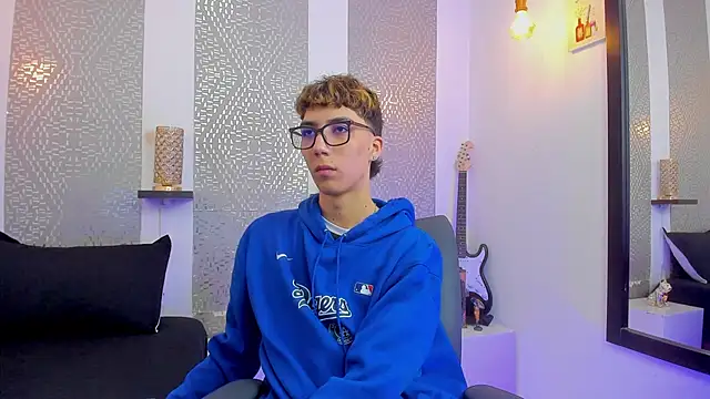 Nikolay Gregori online show from 01-13-25, 04:07