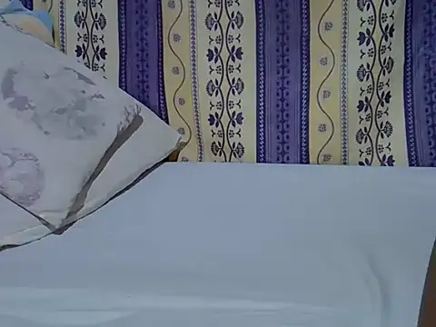 Snapshot of teresita_02 chatting on 07-23-26, 05:00 teresita 02 online show from 07-23-26, 05:00