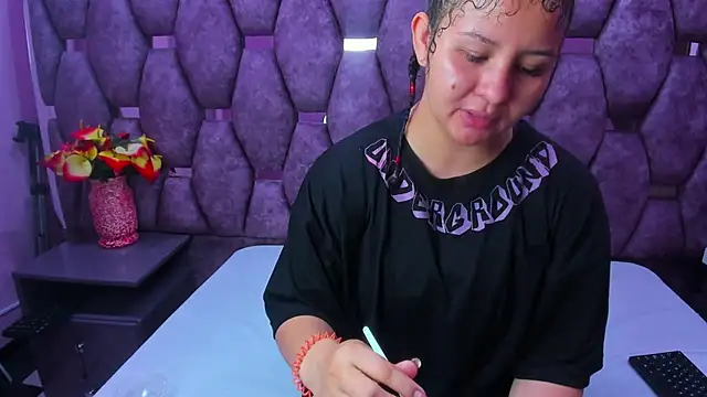 AlaSmith online show from 10-14-25, 02:23