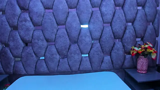 AlaSmith online show from 11-26-25, 02:23