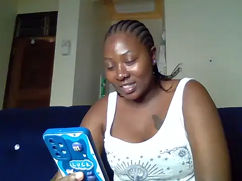 Snapshot of choco_dimples chatting on 02-08-25, 05:50 choco dimples online show from 02-08-25, 05:50