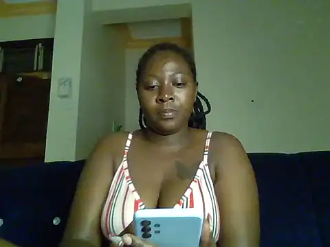 Snapshot of choco_dimples chatting on 10-15-25, 11:16 choco dimples online show from 10-15-25, 11:16