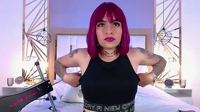 Snapshot of valeriee_millerr_ chatting on 01-24-25, 05:21 valeriee millerr online show from 01-24-25, 05:21