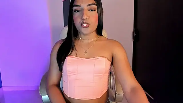 CandyLatinHott online show from 11-28-25, 01:30