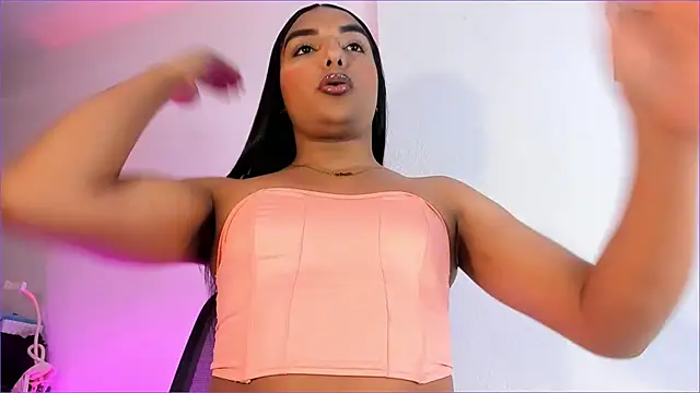 CandyLatinHott online show from 06-19-26, 08:45