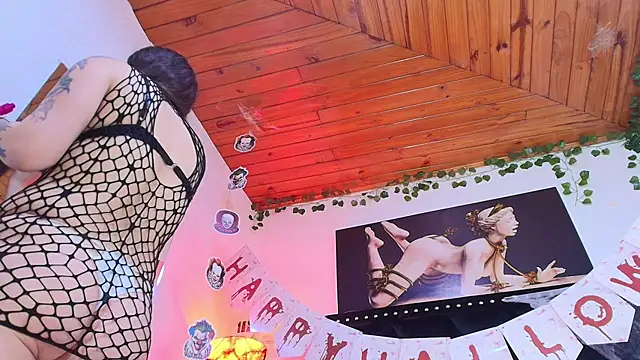 Eda Bonne online show from 10-25-25, 12:34