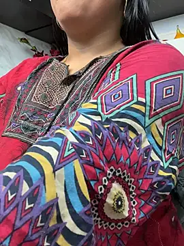 Snapshot of kalpanaaishaa chatting on 04-23-26, 12:29 kalpanaaishaa online show from 04-23-26, 12:29
