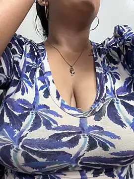 Snapshot of kalpanaaishaa chatting on 04-28-26, 11:37 kalpanaaishaa online show from 04-28-26, 11:37