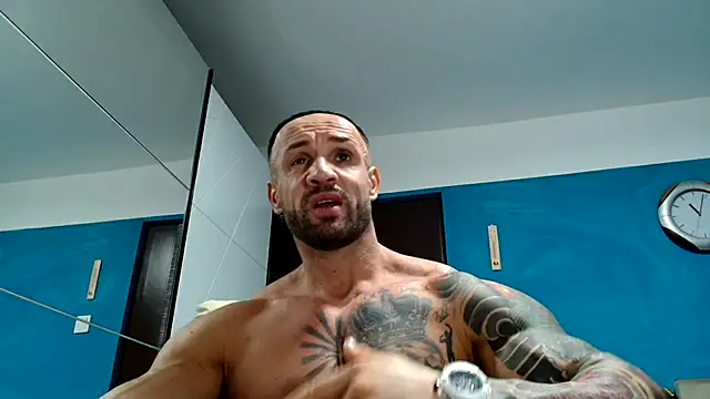 Magnificmuscles89 online show from 09-26-25, 08:07