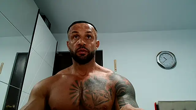 Magnificmuscles89 online show from 11-04-25, 08:41