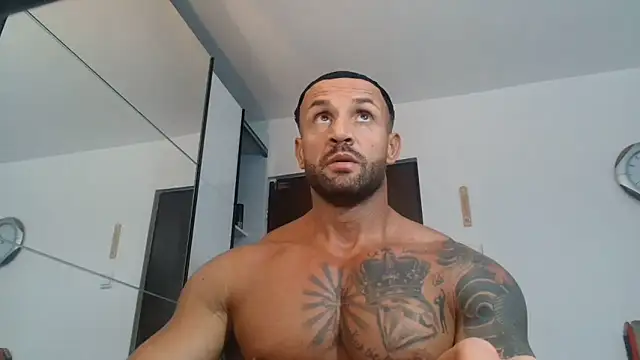 Magnificmuscles89 online show from 06-11-26, 10:19