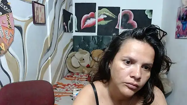 manzanahot9 online show from 02-17-26, 08:33