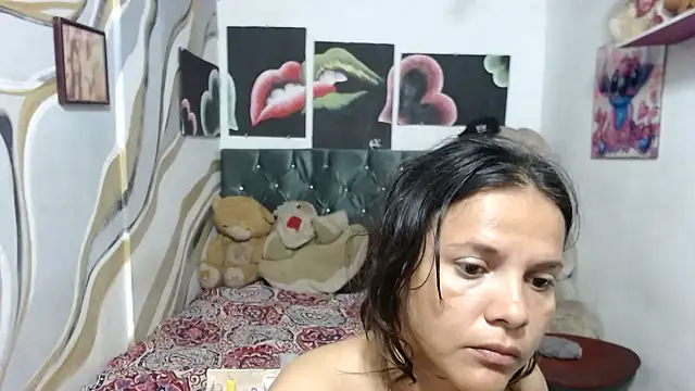 manzanahot9 online show from 03-24-26, 12:32