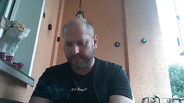 Snapshot of HarleyQuinnundJoker chatting on 10-10-25, 10:58 HarleyQuinnundJoker online show from 10-10-25, 10:58