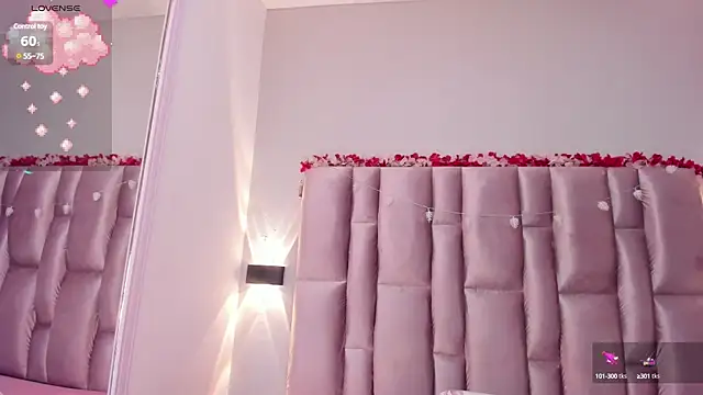 Snapshot of NikyBrookss chatting on 03-05-25, 03:40 NikyBrookss online show from 03-05-25, 03:40