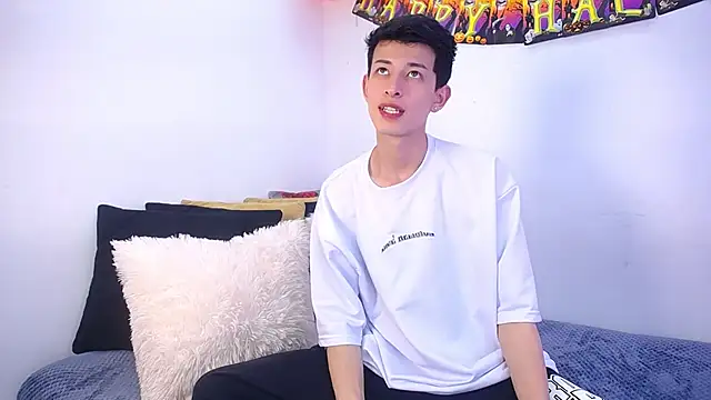 MaikCarver online show from 10-07-25, 03:47